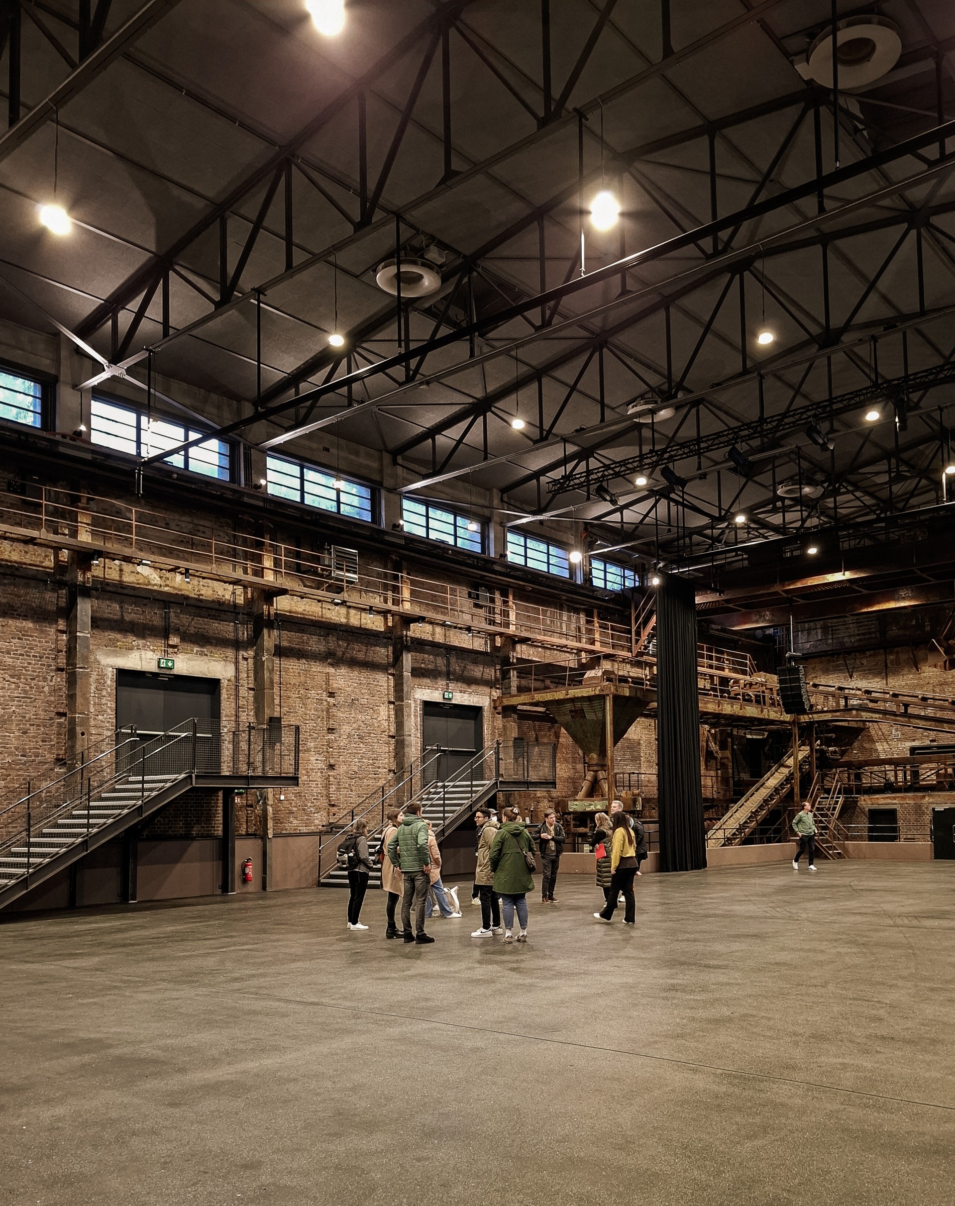 Teamgeist trifft Industriekultur – Unser Hamburger Standort auf Exkursion in Dortmund